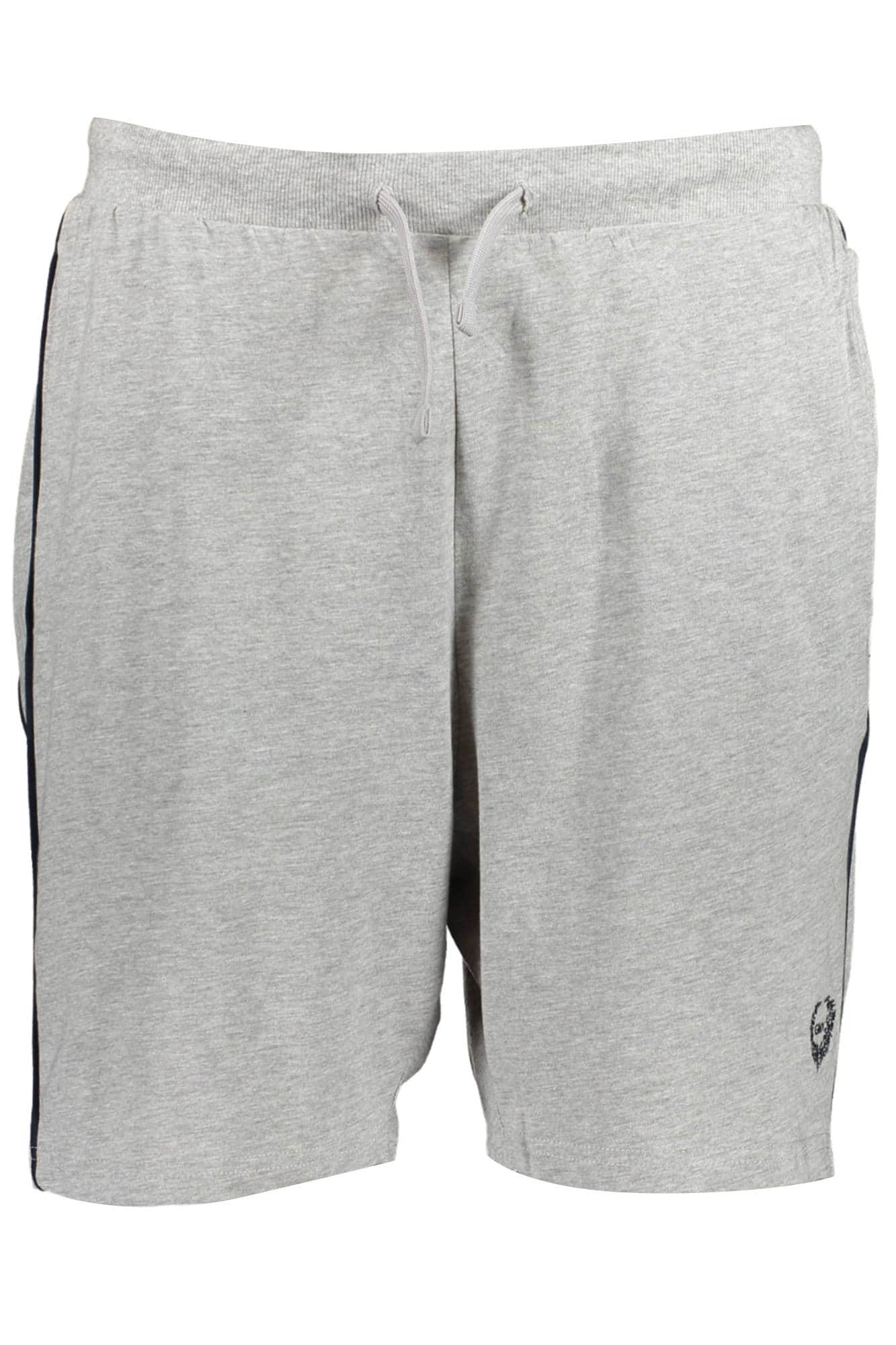 Gian Marco Venturi hombre pantalón corto gris