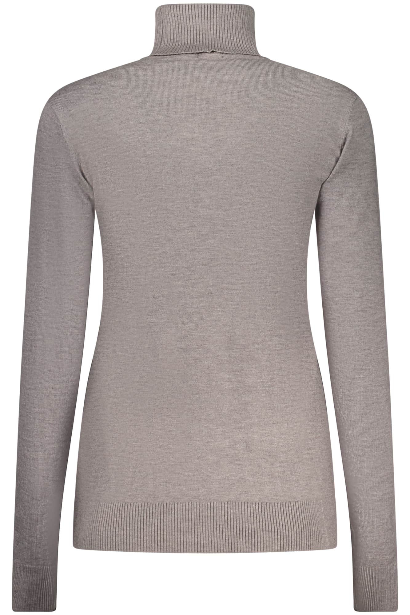 Norway 1963 mujer beige jersey
